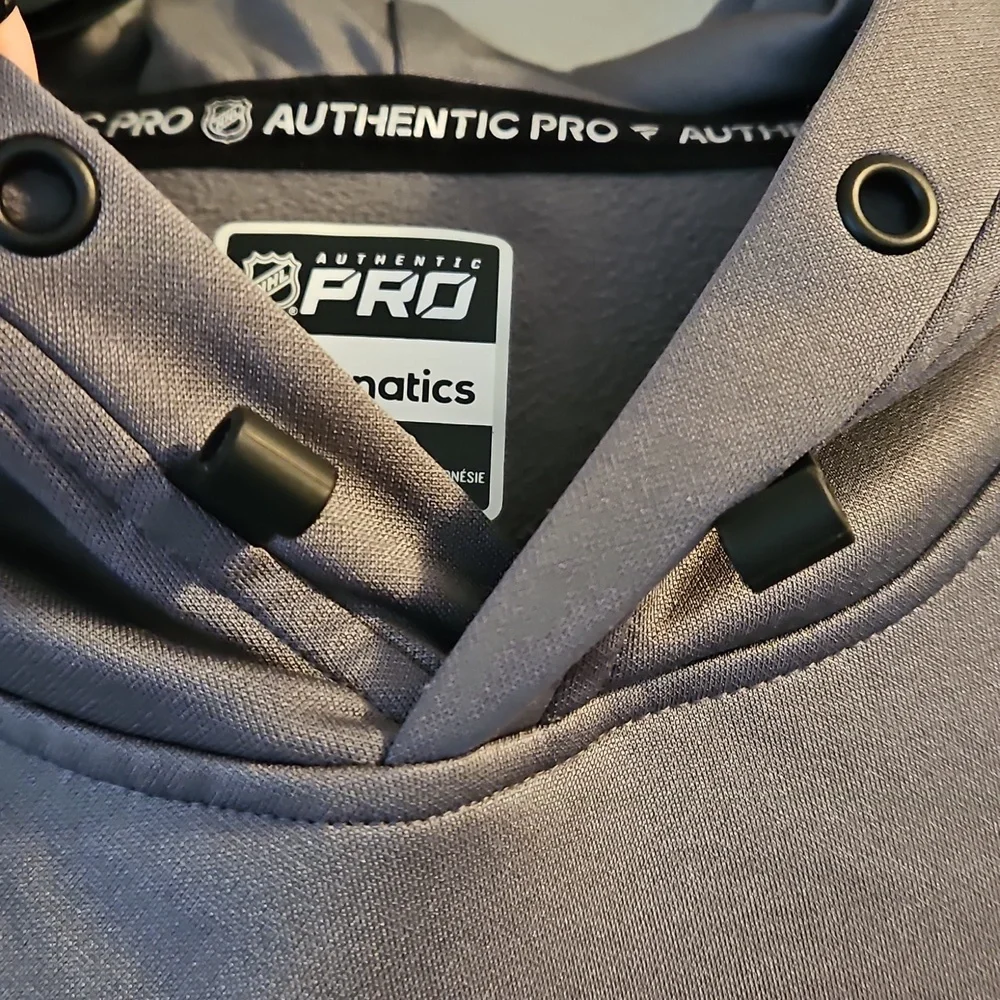 NHL Avalanche XL Gray‎ Stanley Cup Playoffs Hoodie